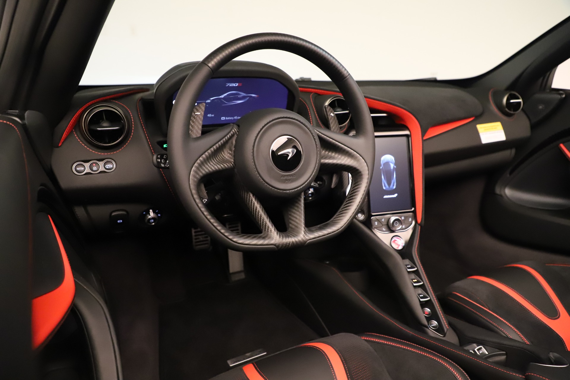 Mclaren 720s interior