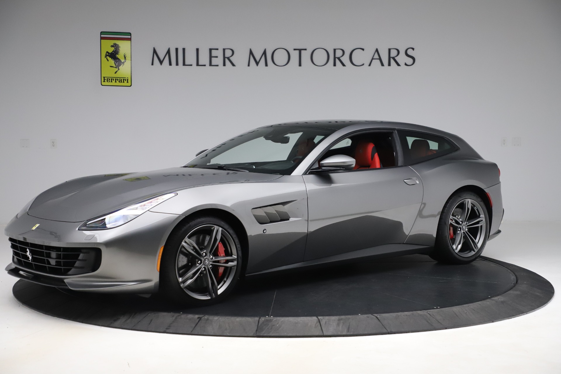 2019 ferrari gtc4lusso t